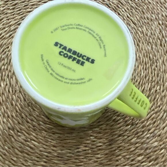 Starbucks 2007 celadon green flower coffee mug - Picture 2 of 2
